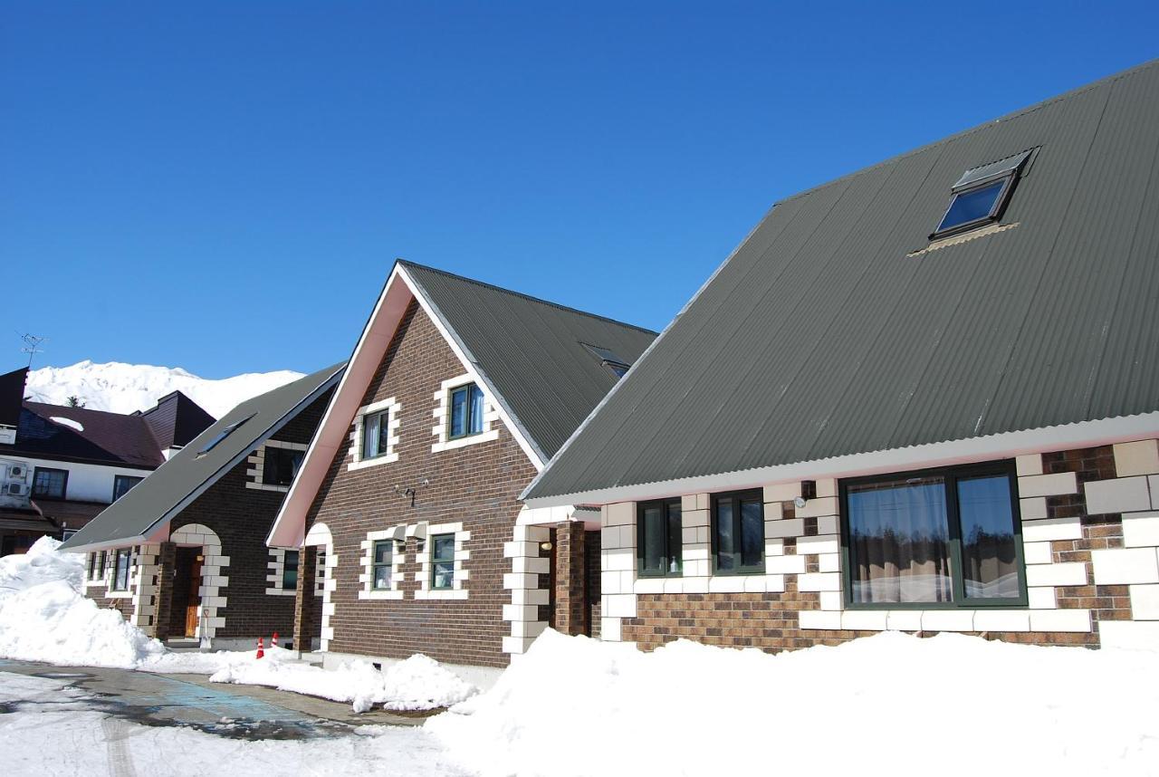 Alpine Chalets Хакуба-Мура Экстерьер фото