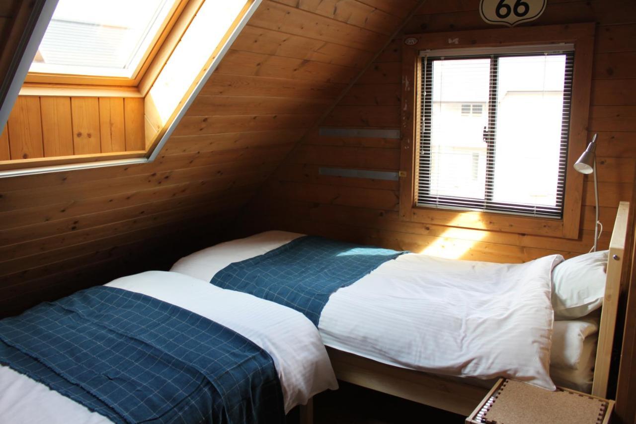 Alpine Chalets Хакуба-Мура Экстерьер фото